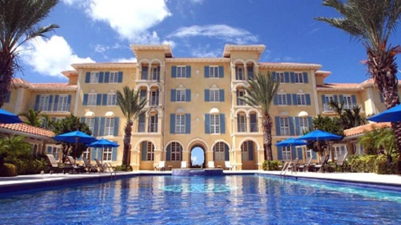 Villa Renaissance Unit 205 Grace Bay Beach Esterno foto