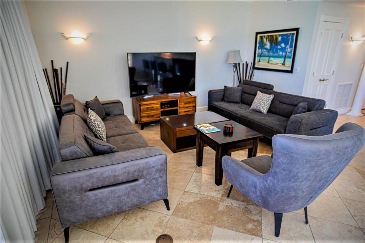 Villa Renaissance Unit 205 Grace Bay Beach Esterno foto