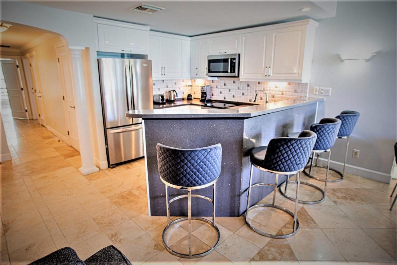 Villa Renaissance Unit 205 Grace Bay Beach Esterno foto